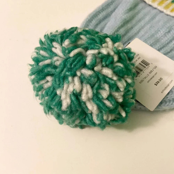 Echo New York Womans Ribbed  Pom Pom Hat Winter Hat With Tags - Picture 12 of 12